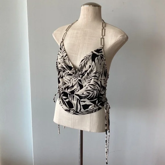 Forever 21 summer top duo - Picture 2 of 11